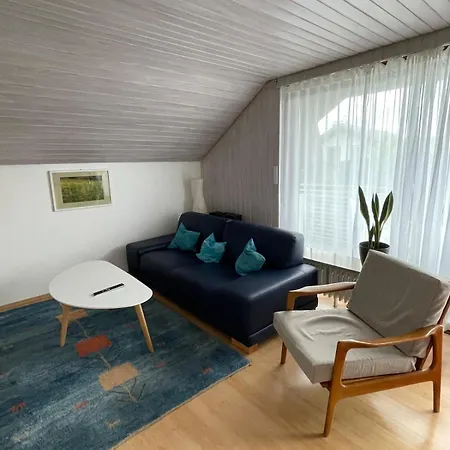 Apartment Ruhige Mit Balkon Und Bergsicht